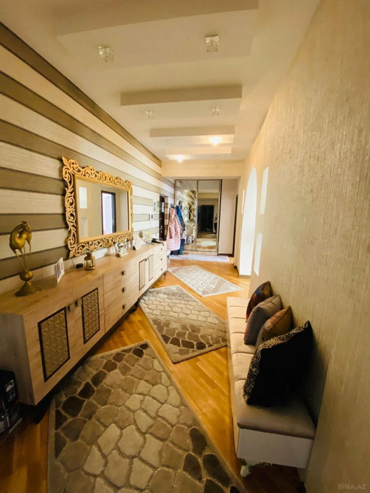 Satılır 3 otaqlı mənzil 100 m²