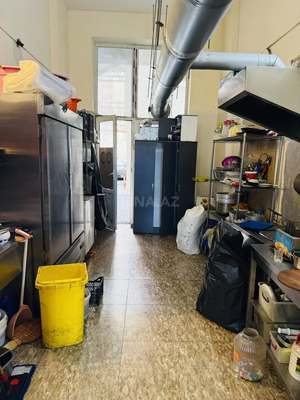 Kirayə verilir obyekt 65 m²