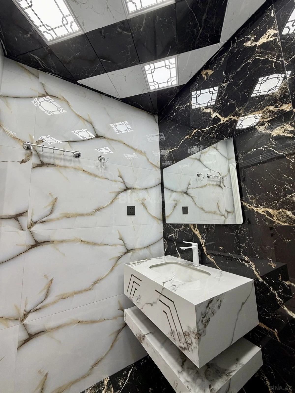 Satılır 3 otaqlı mənzil 80 m²