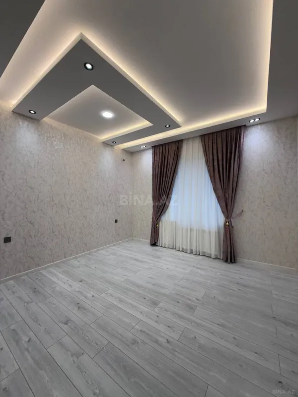 Satılır 6 otaqlı həyət evi 250 m²