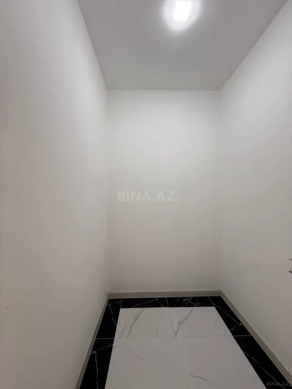 Satılır 6 otaqlı həyət evi 250 m²