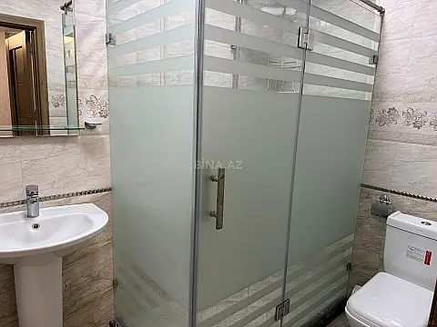 Kirayə verilir 2 otaqlı mənzil 75 m²