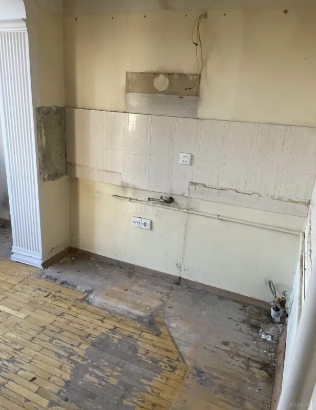 Satılır 3 otaqlı mənzil 80 m²