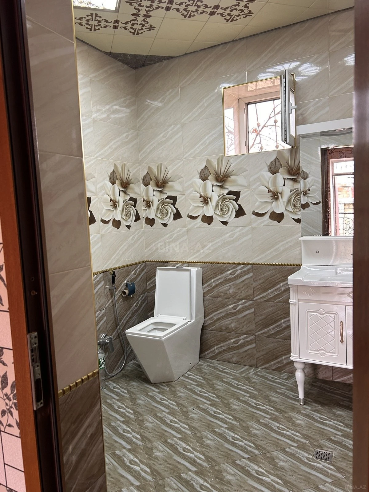 Satılır həyət evi 100 m²