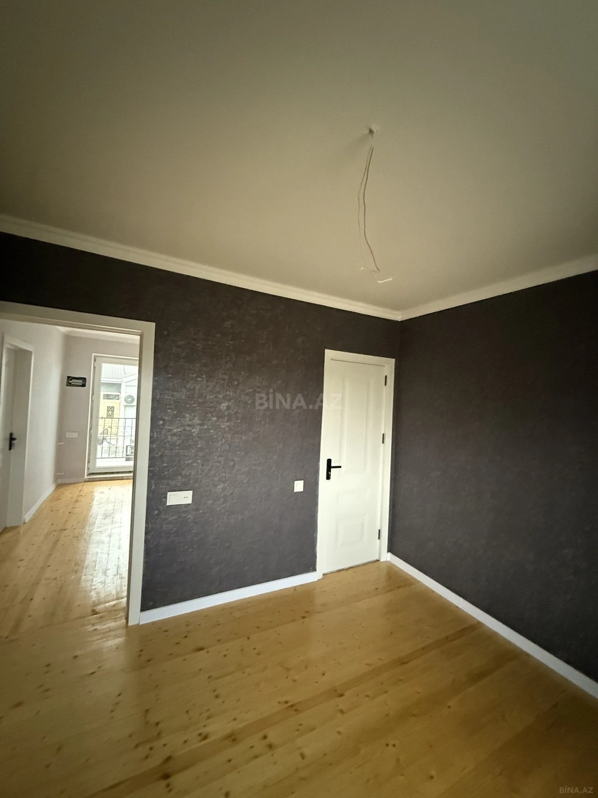 Satılır 4 otaqlı həyət evi 158 m²