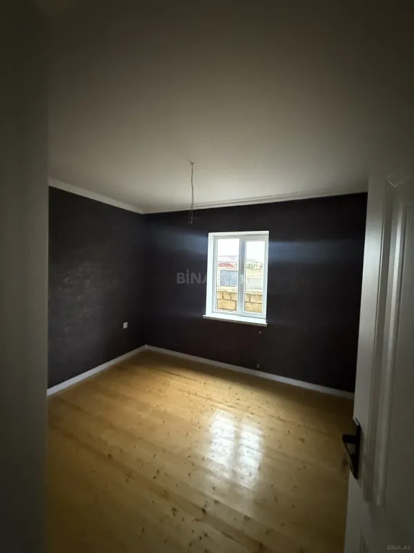 Satılır 4 otaqlı həyət evi 158 m²