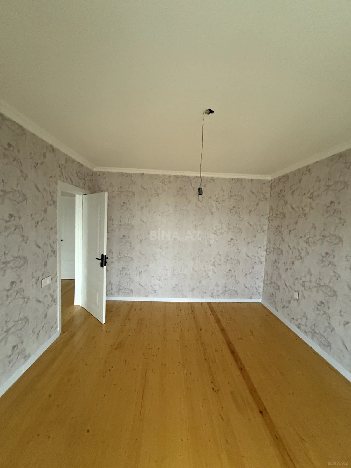 Satılır 4 otaqlı həyət evi 158 m²