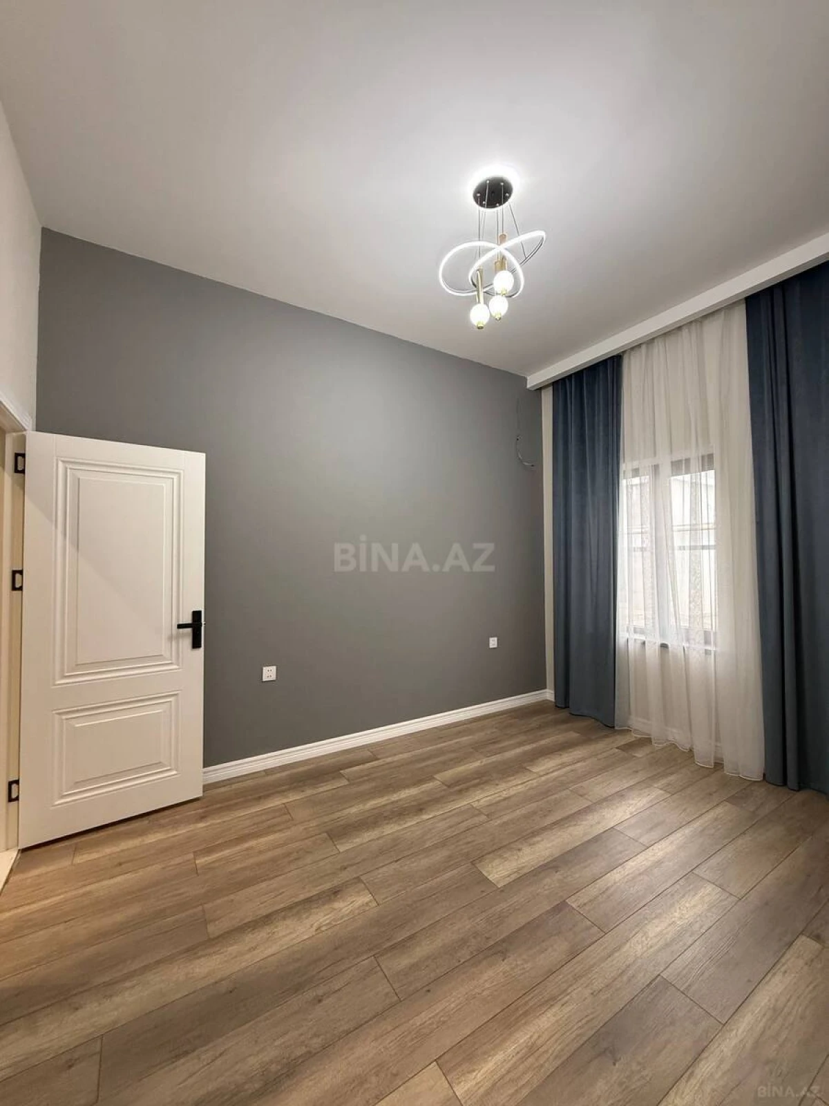 Satılır 4 otaqlı həyət evi 130 m²