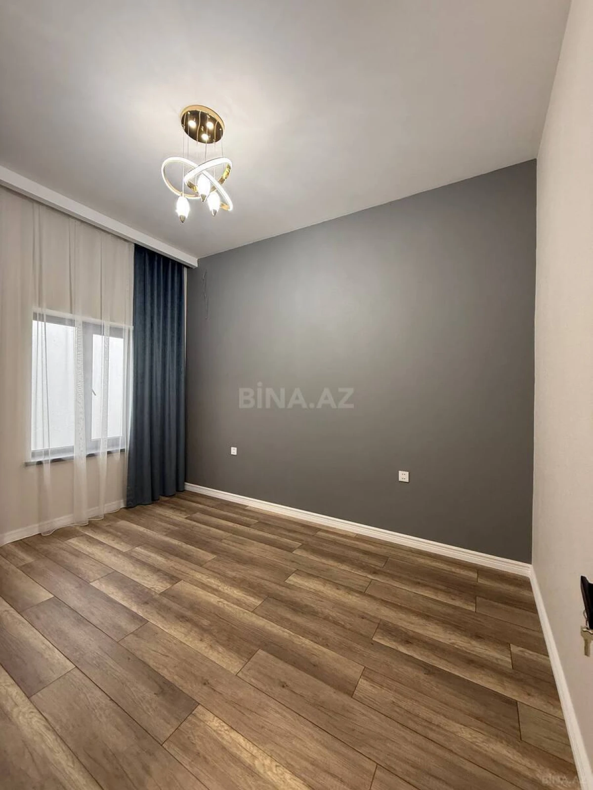 Satılır 4 otaqlı həyət evi 130 m²