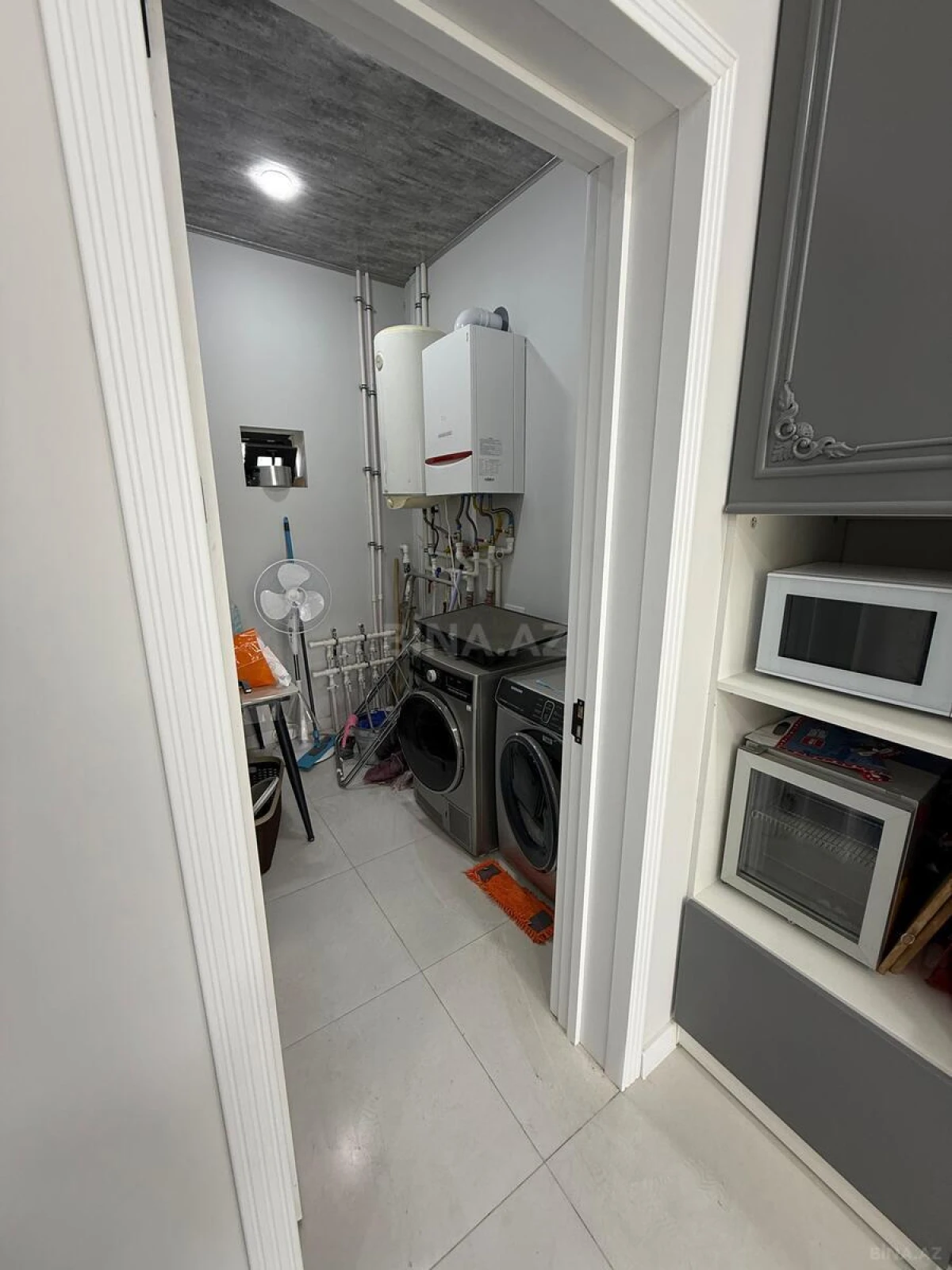 Satılır 5 otaqlı həyət evi 309 m²