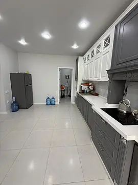 Satılır 5 otaqlı həyət evi 309 m²