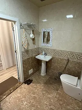 Kirayə verilir 2 otaqlı mənzil 55 m²