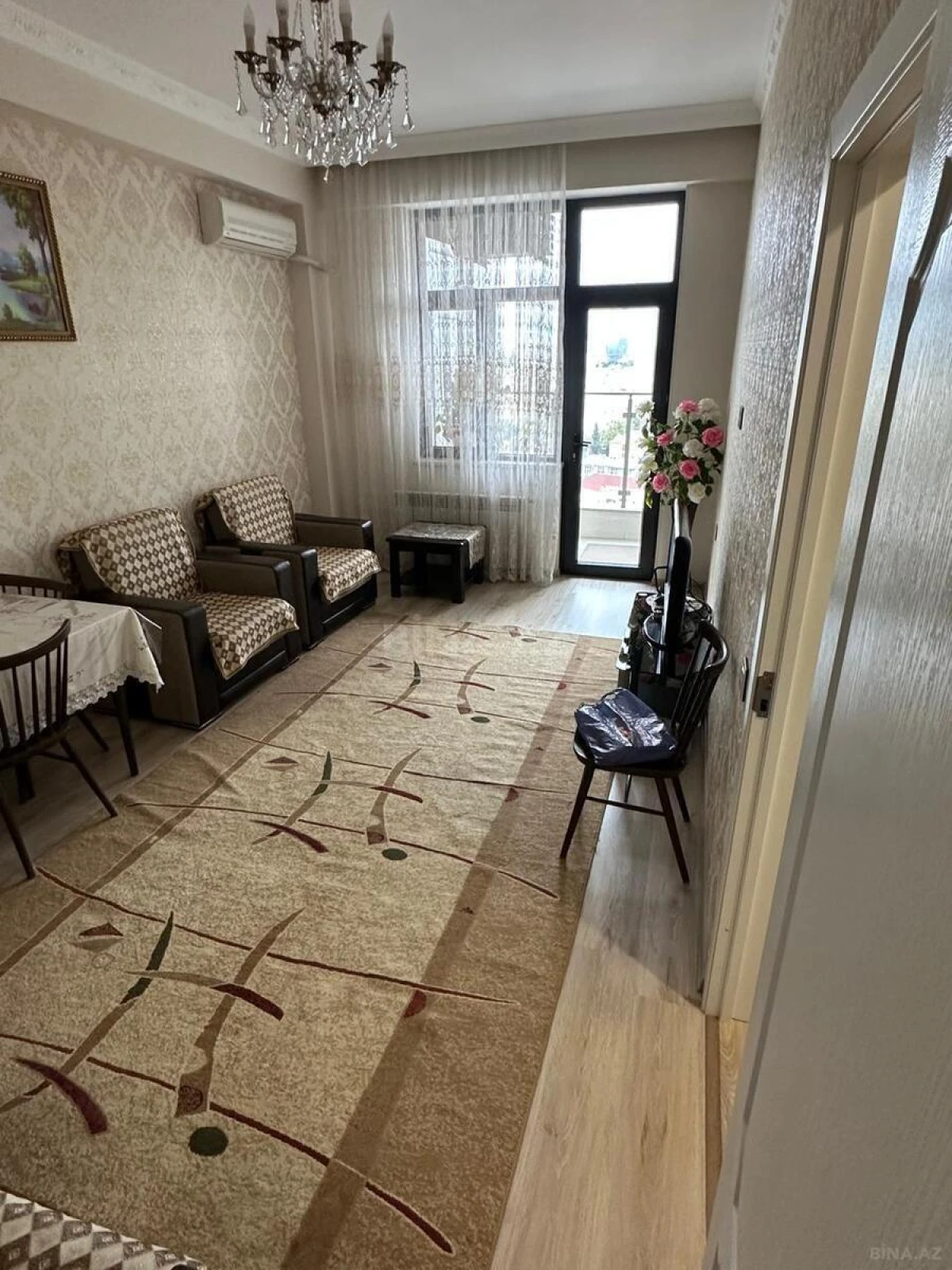 Kirayə verilir 2 otaqlı mənzil 55 m²