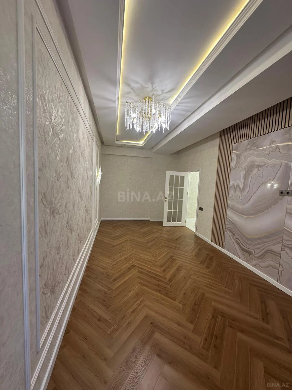 Satılır 3 otaqlı mənzil 110 m²