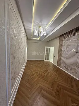 Satılır 3 otaqlı mənzil 110 m²