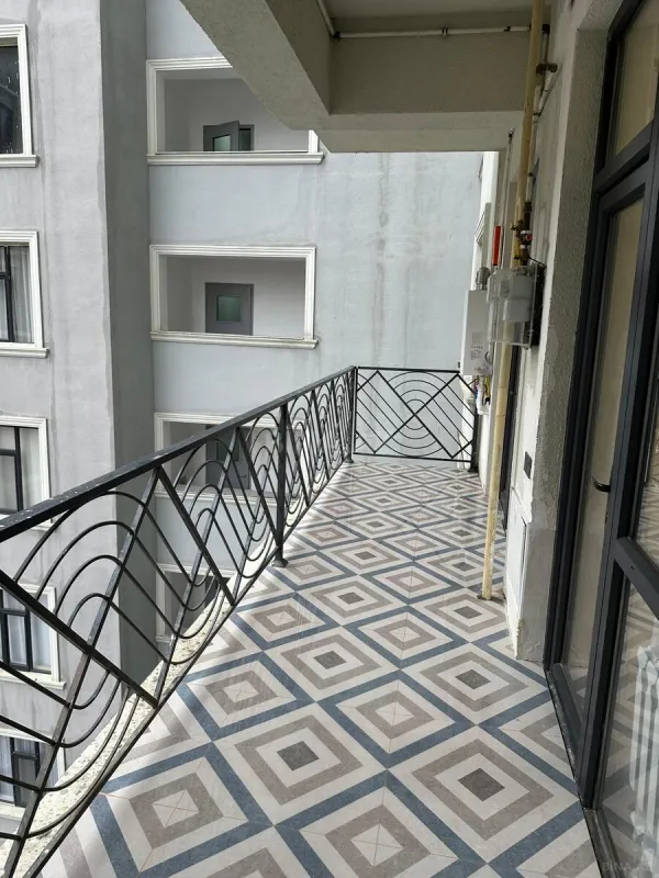 Satılır 3 otaqlı mənzil 110 m²