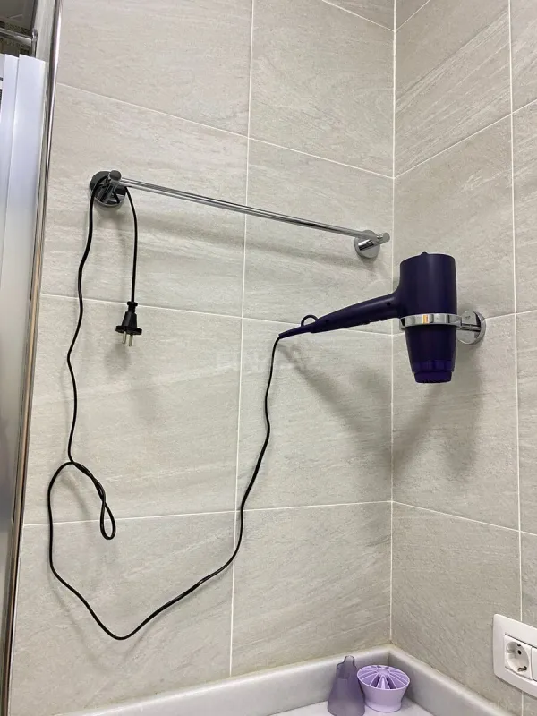 Kirayə verilir 2 otaqlı mənzil 90 m²