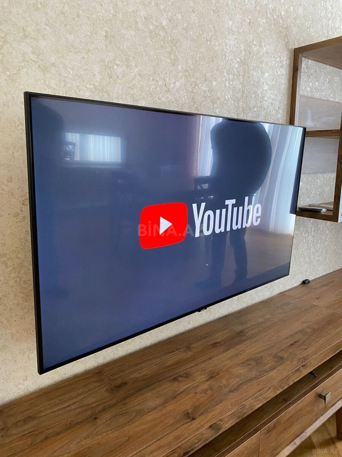 Kirayə verilir 2 otaqlı mənzil 90 m²