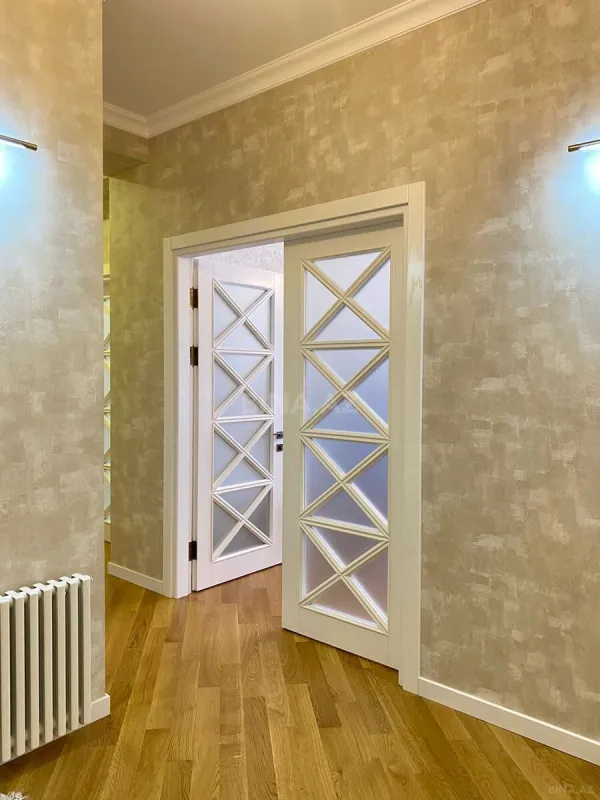 Kirayə verilir 2 otaqlı mənzil 90 m²