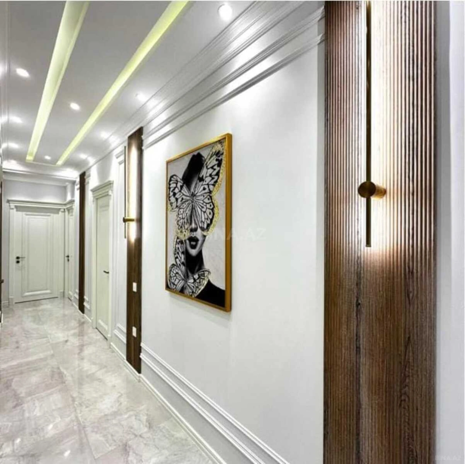 Satılır 3 otaqlı mənzil 138 m²