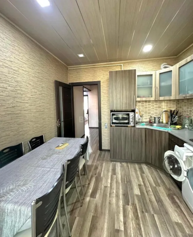 Satılır 3 otaqlı mənzil 80 m²