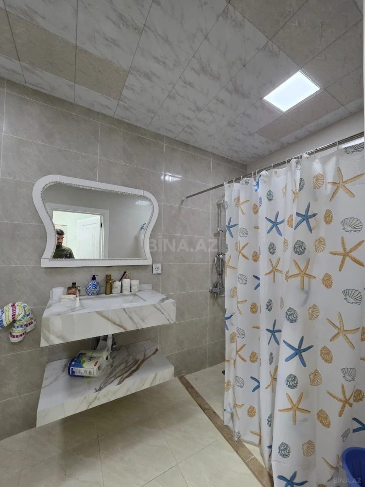Kirayə verilir 2 otaqlı mənzil 80 m²