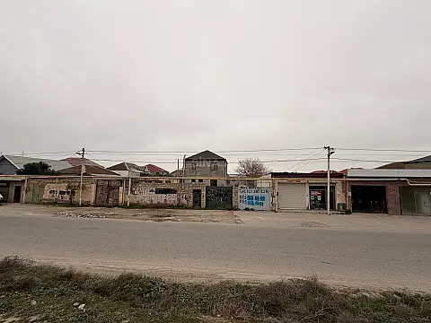 Satılır 4 otaqlı həyət evi 210 m²