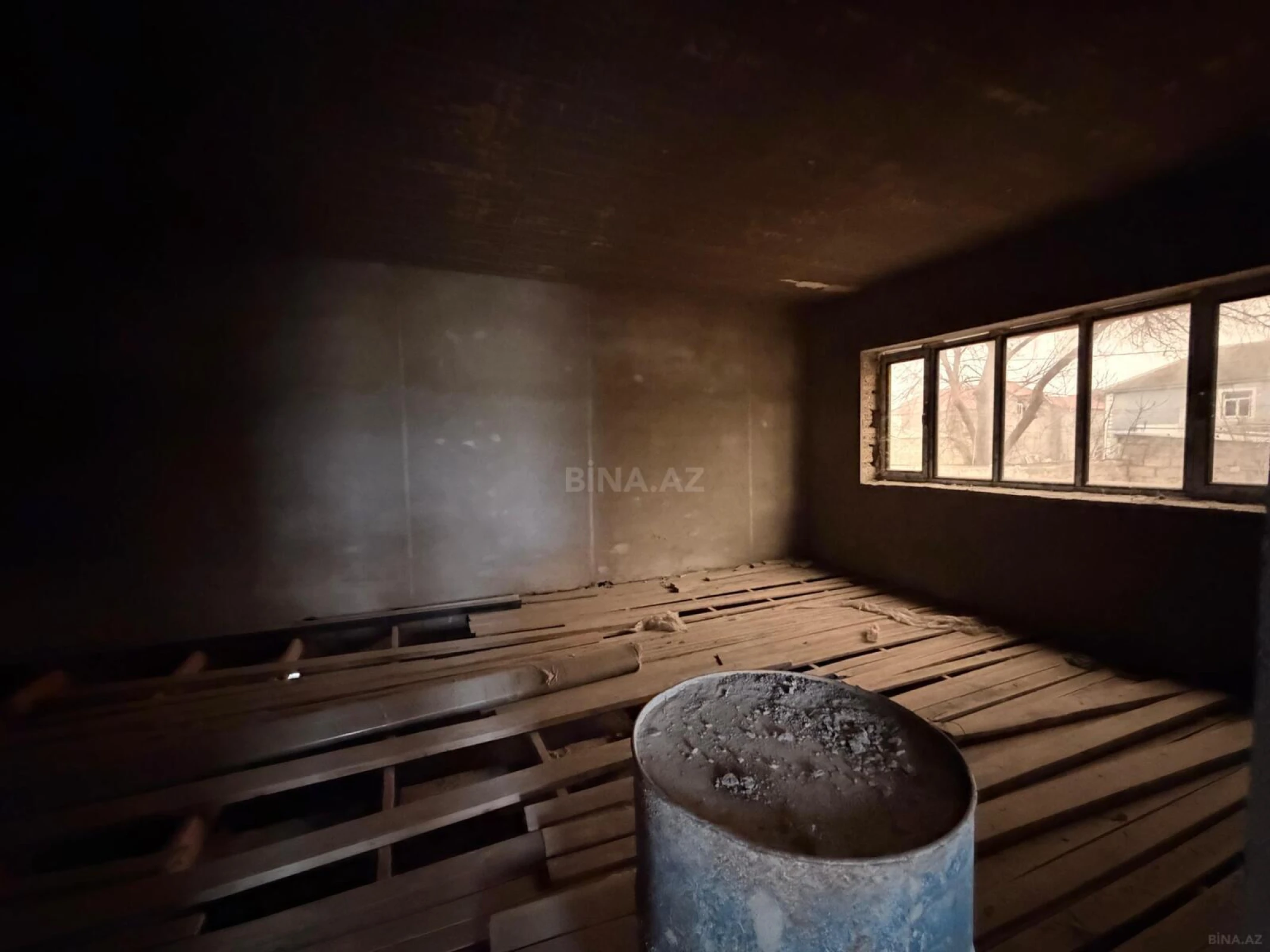 Satılır 4 otaqlı həyət evi 210 m²