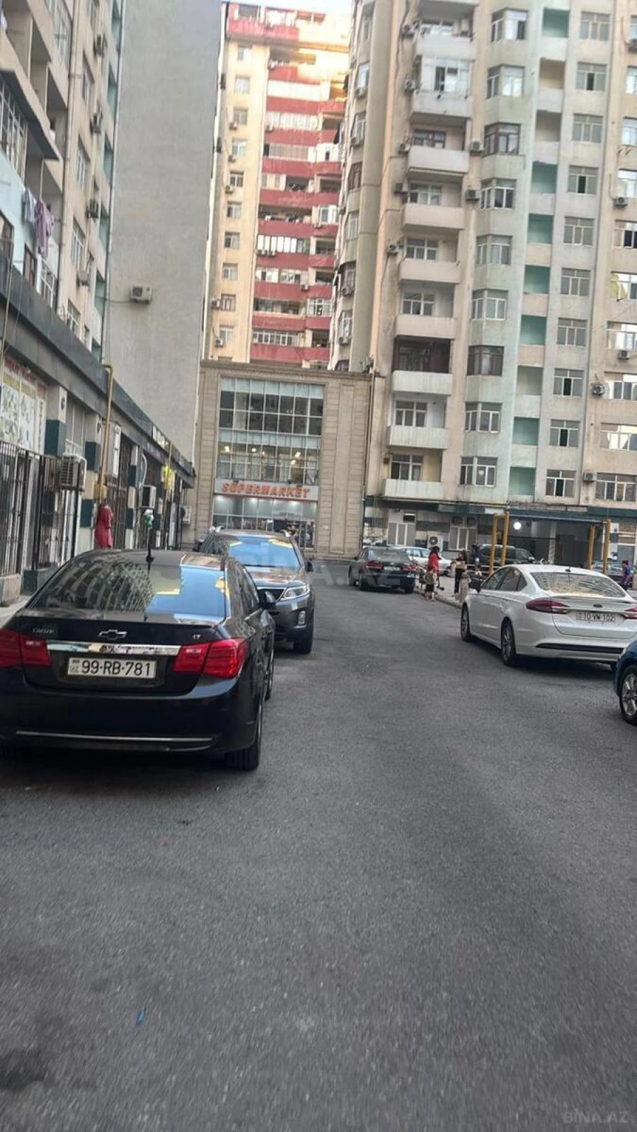 Kirayə verilir 3 otaqlı mənzil 100 m²