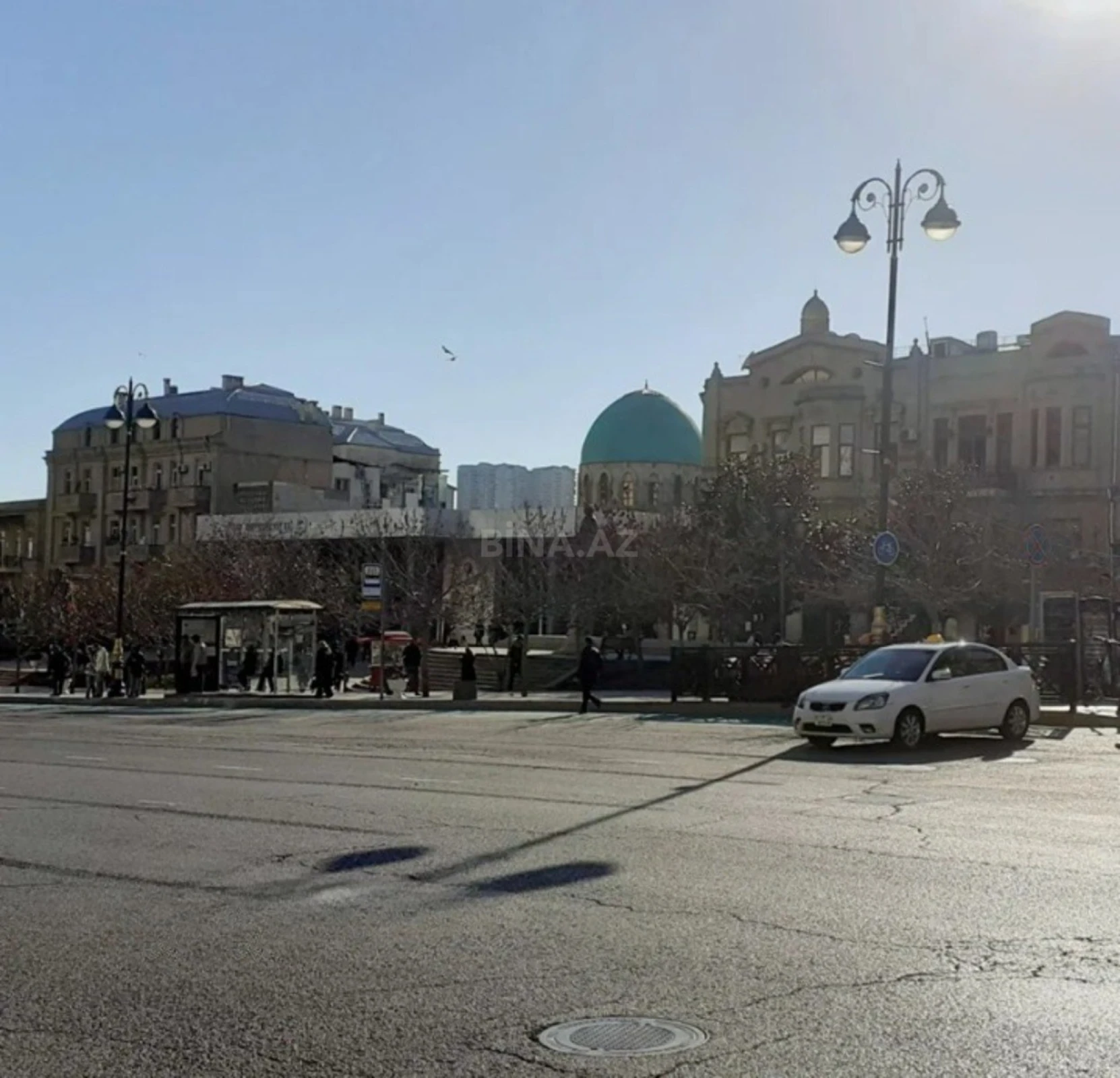 Kirayə verilir 2 otaqlı mənzil 80 m²