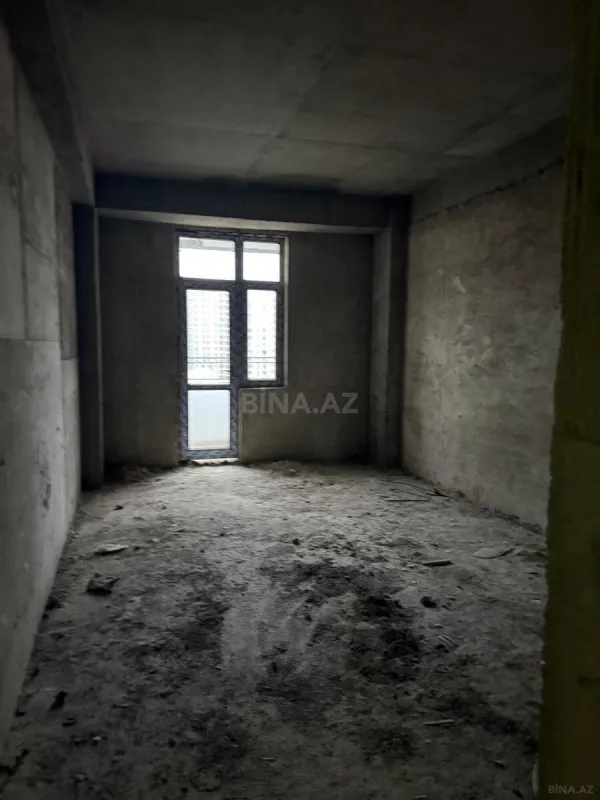 Satılır 2 otaqlı mənzil 75 m²