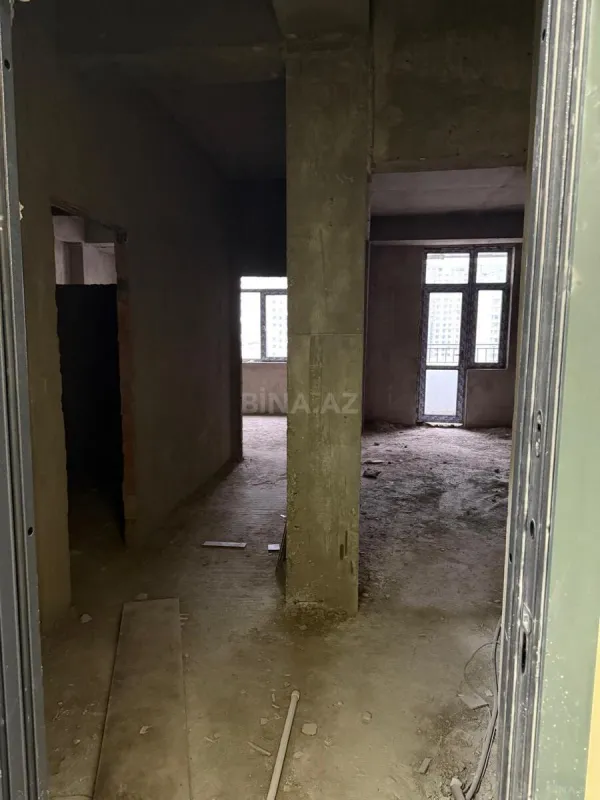Satılır 2 otaqlı mənzil 75 m²