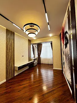Satılır 2 otaqlı mənzil 85 m²