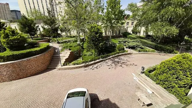 Satılır 3 otaqlı mənzil 150 m²