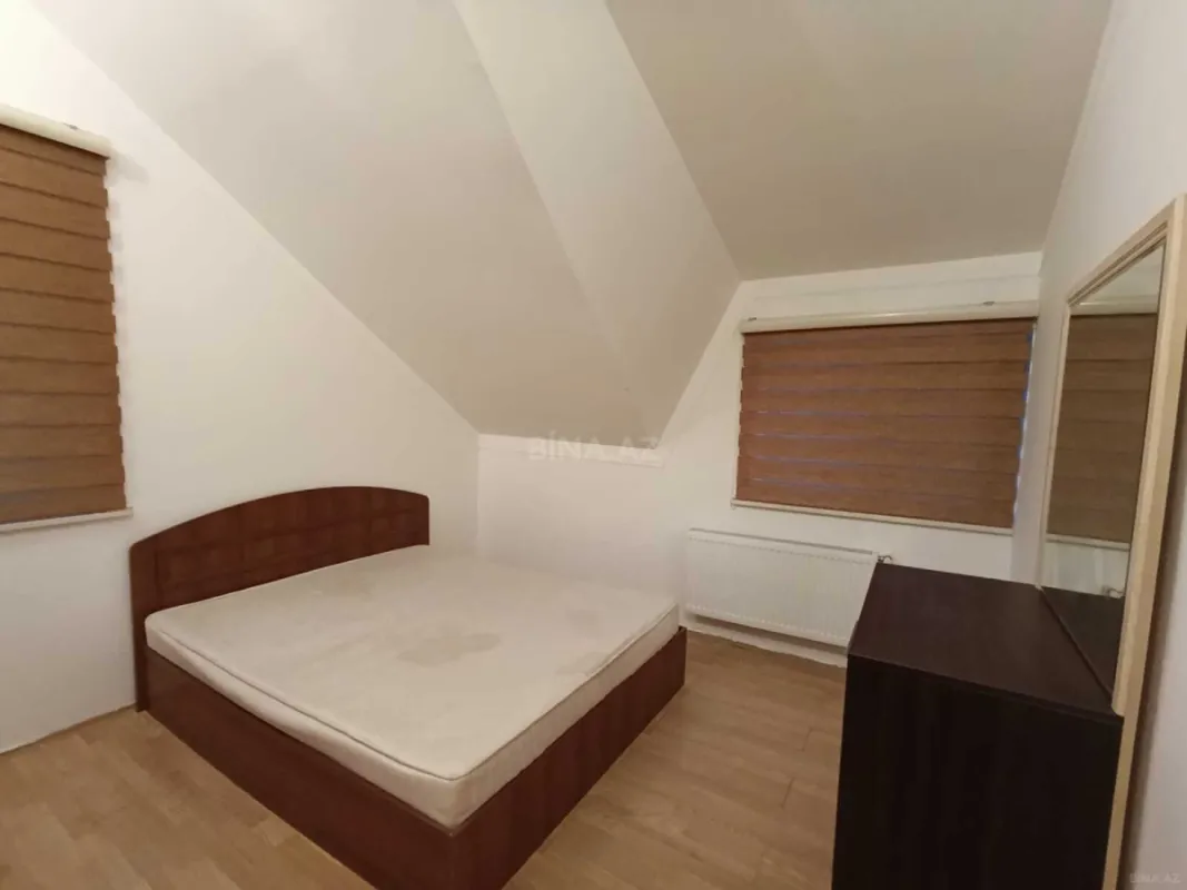 Satılır 6 otaqlı həyət evi 197 m²