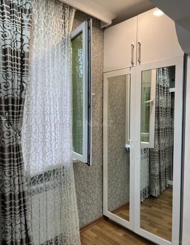 Satılır 2 otaqlı mənzil 42 m²