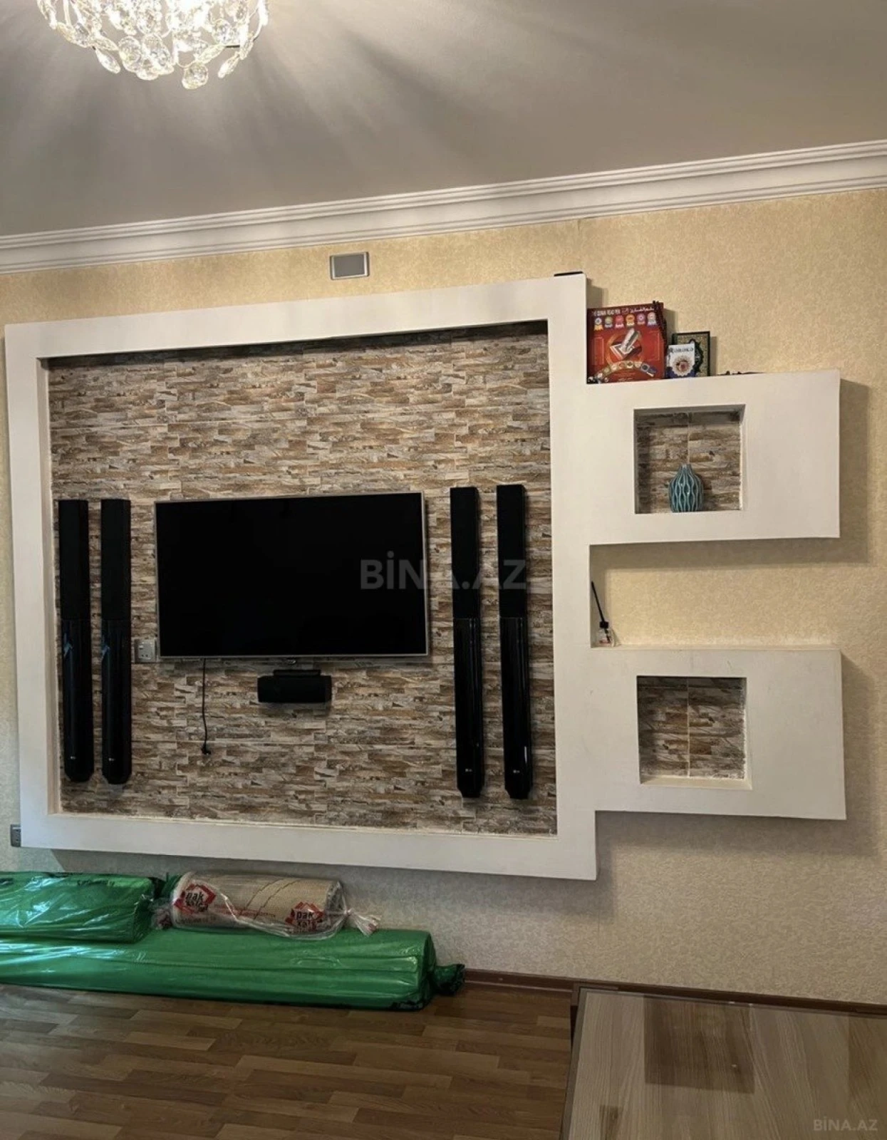 Satılır 2 otaqlı mənzil 42 m²