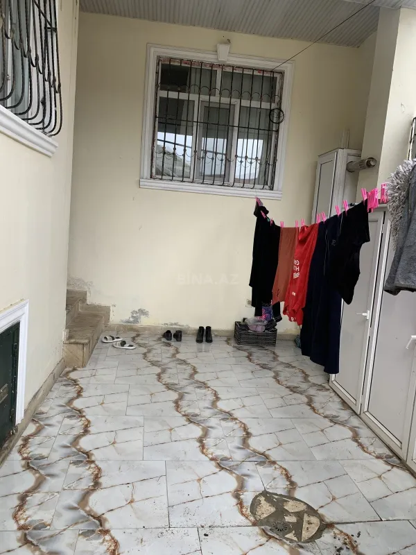 Satılır 3 otaqlı həyət evi 80 m²
