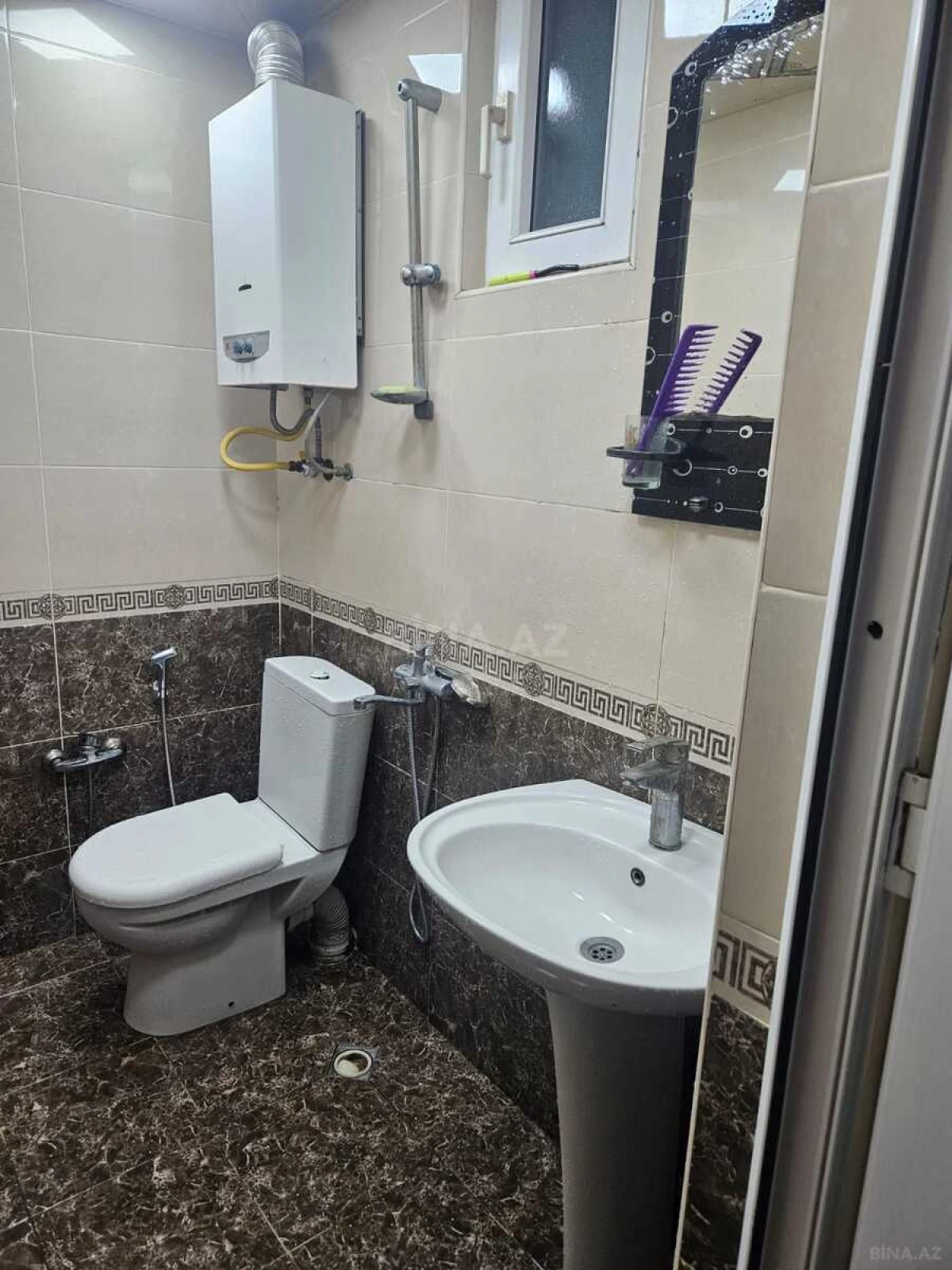 Kirayə verilir 2 otaqlı mənzil 47 m²