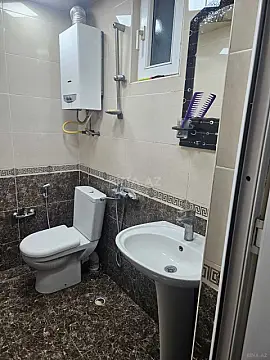 Kirayə verilir 2 otaqlı mənzil 47 m²