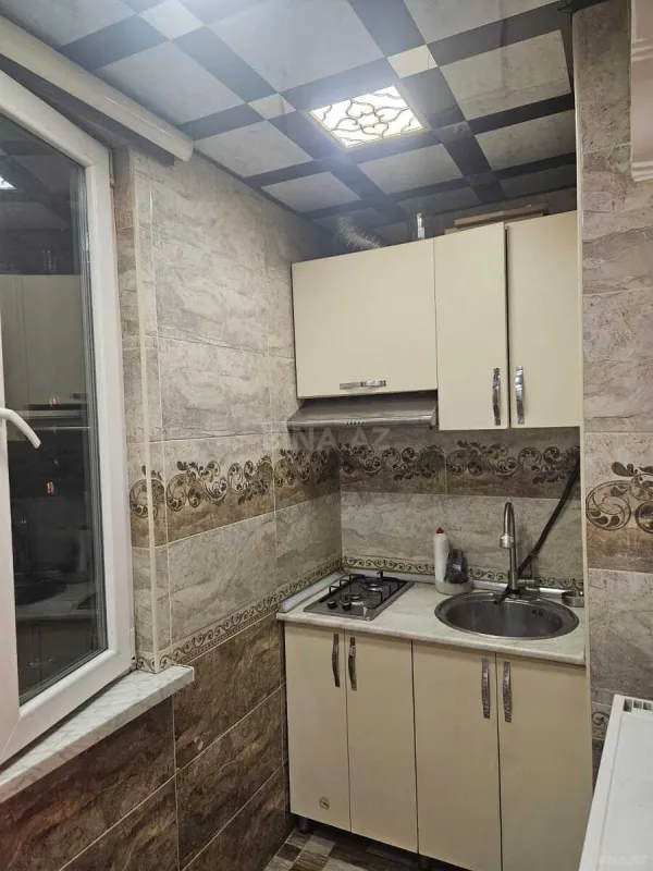 Kirayə verilir 2 otaqlı mənzil 47 m²