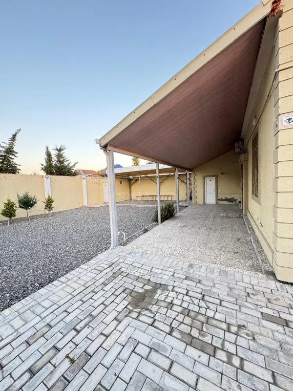 Satılır 3 otaqlı həyət evi 100 m²