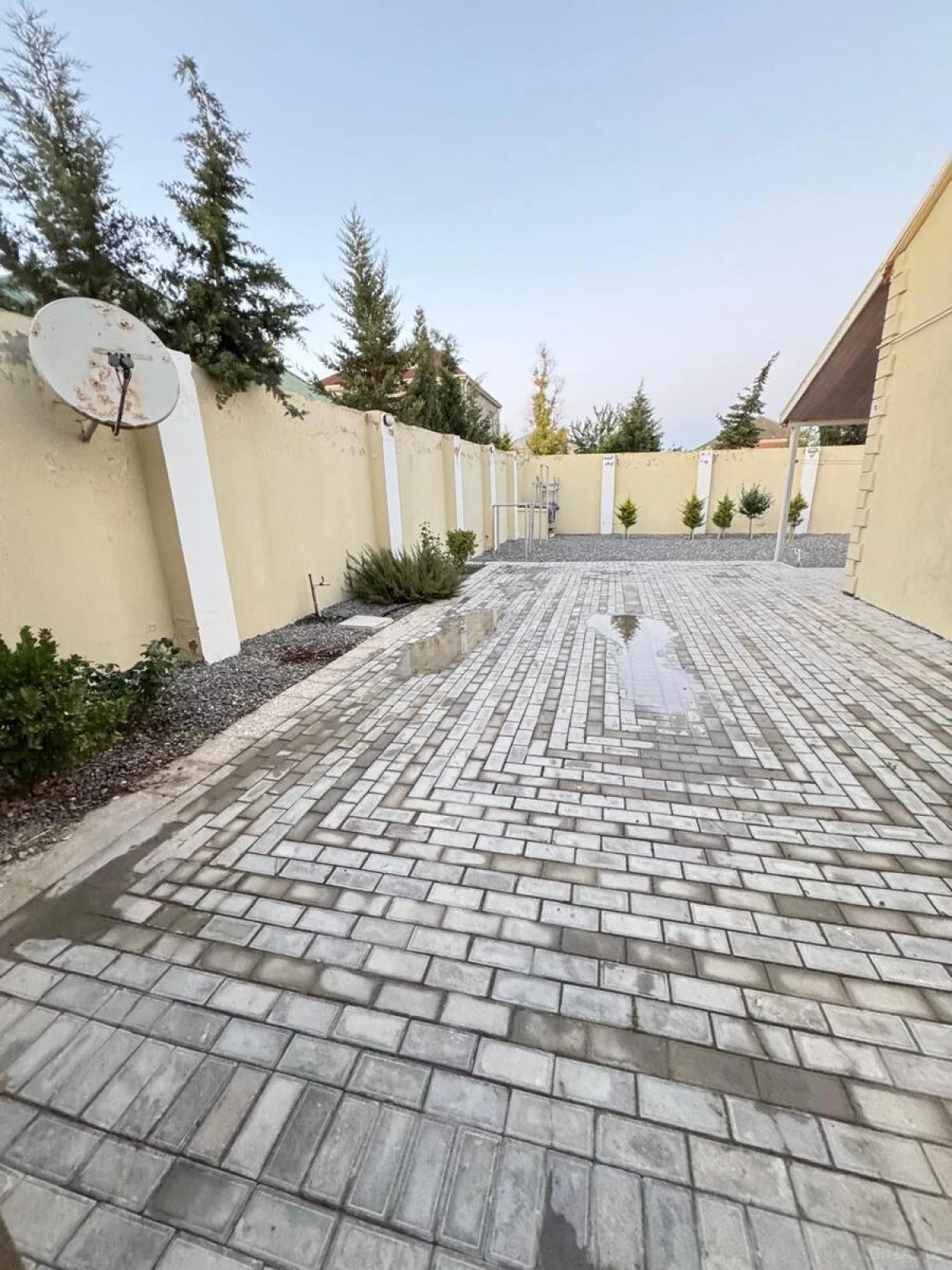 Satılır 3 otaqlı həyət evi 100 m²