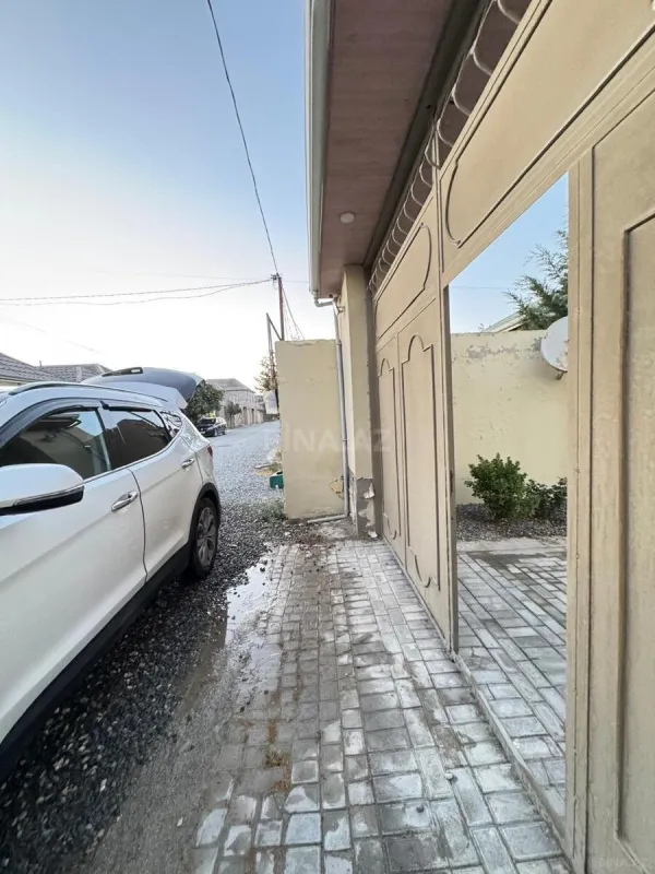 Satılır 3 otaqlı həyət evi 100 m²