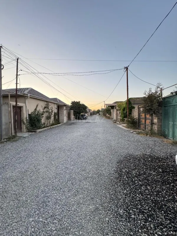 Satılır 3 otaqlı həyət evi 100 m²