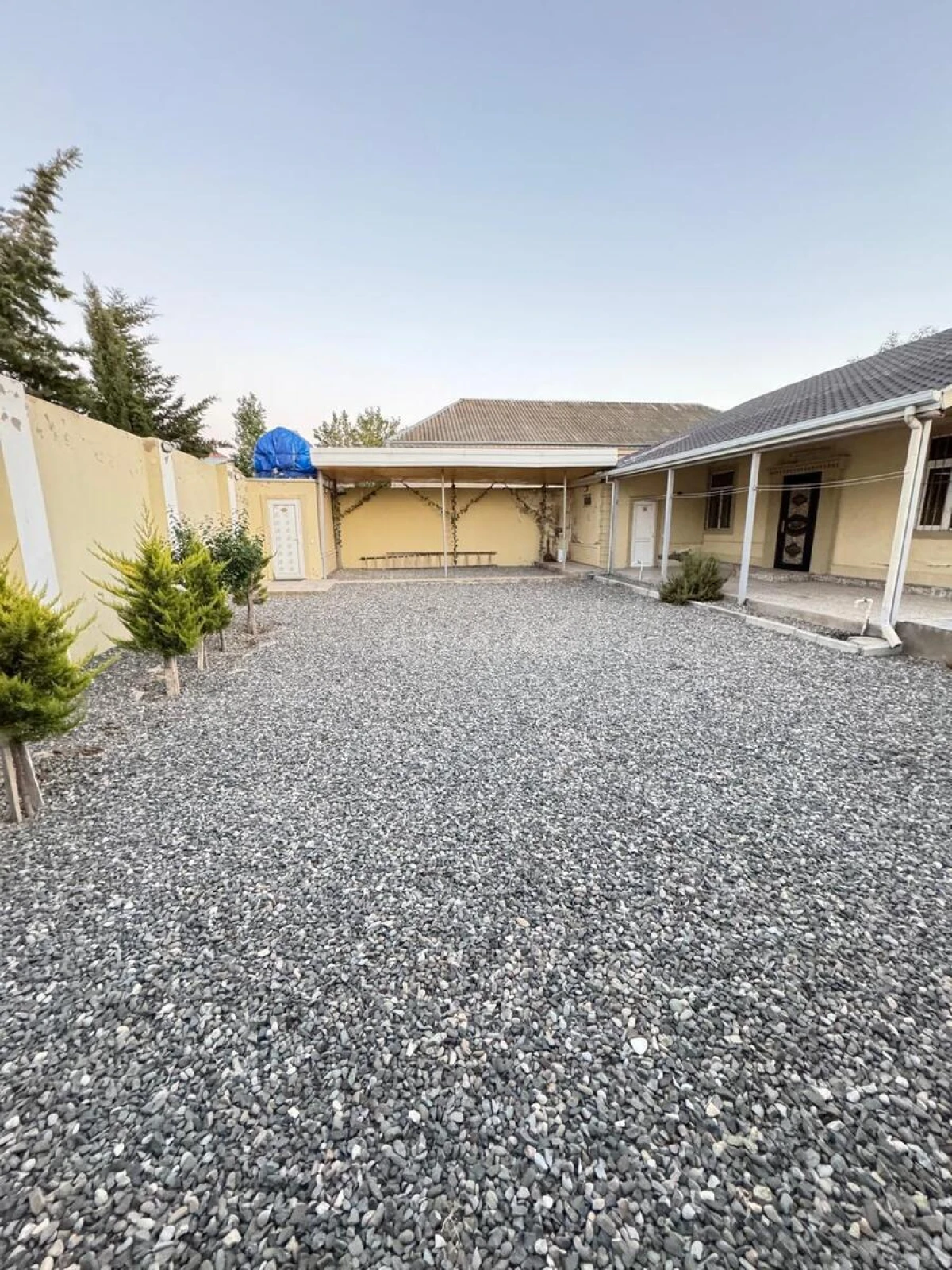 Satılır 3 otaqlı həyət evi 100 m²