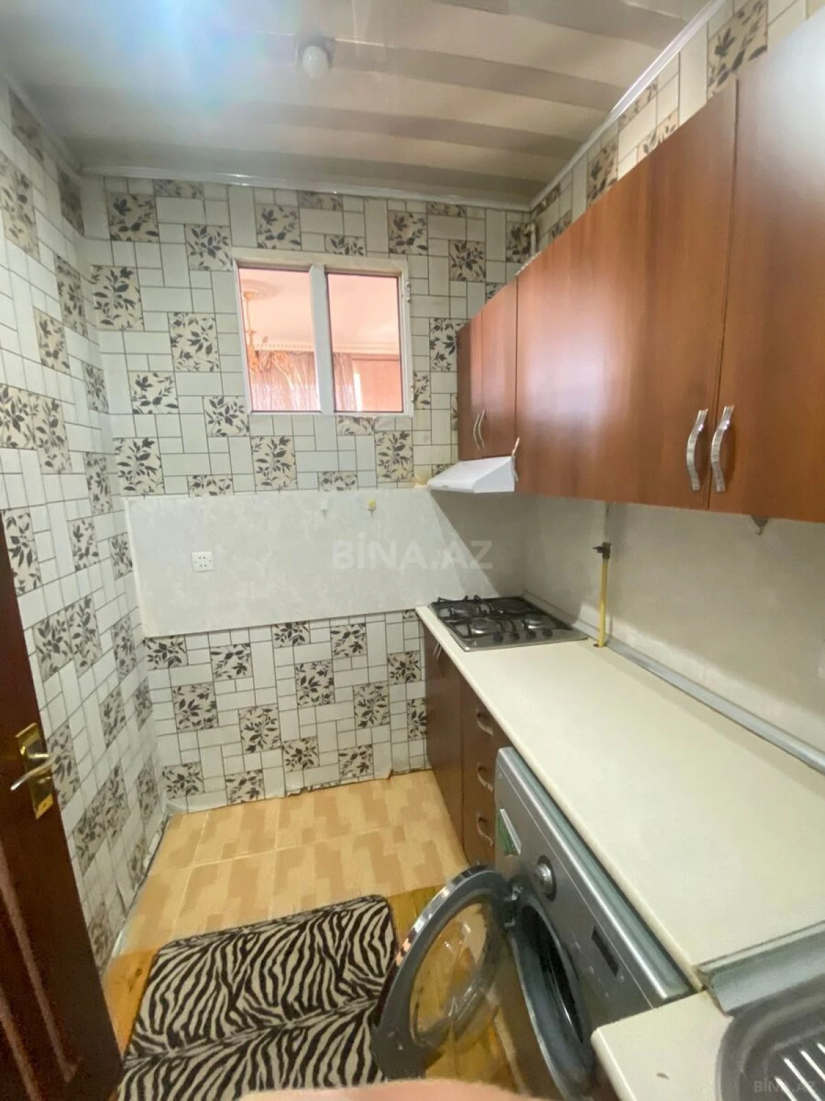 Kirayə verilir 2 otaqlı mənzil 80 m²