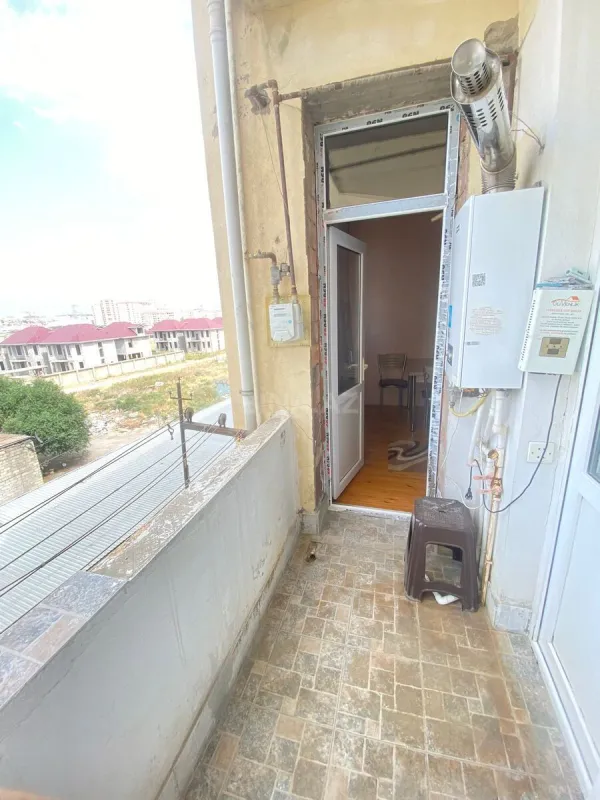 Kirayə verilir 2 otaqlı mənzil 80 m²