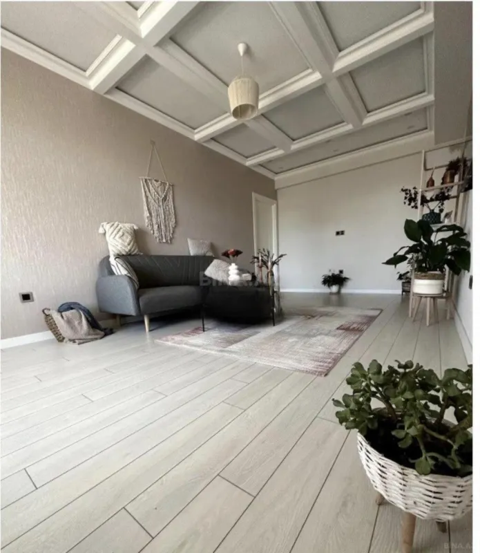 Kirayə verilir 3 otaqlı mənzil 80 m²