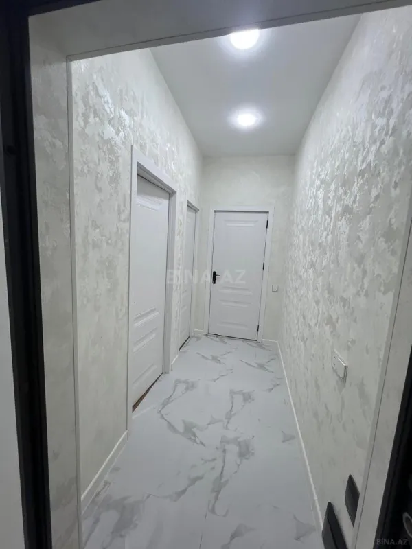 Satılır 2 otaqlı mənzil 61 m²